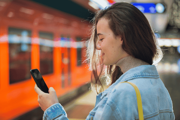 Maksaminen mobiilissa